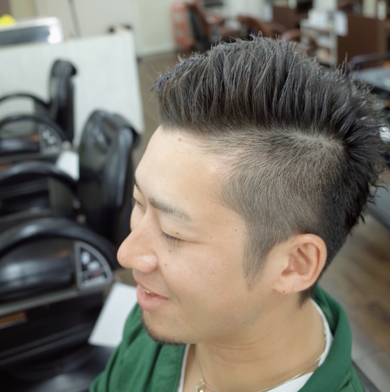 【大阪 堺】バリカンを使用したツーブロックの髪型にツイストパーマを