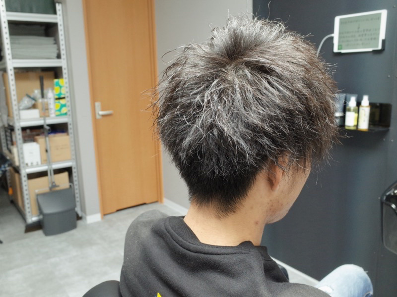 大阪の堺でツイストパーマをした髪型の写真