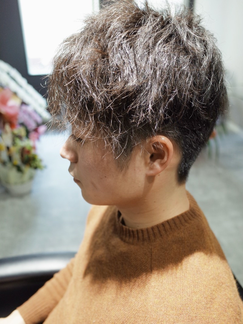 大阪府堺市でカットしたメンズツイストスパイラルの髪型の写真